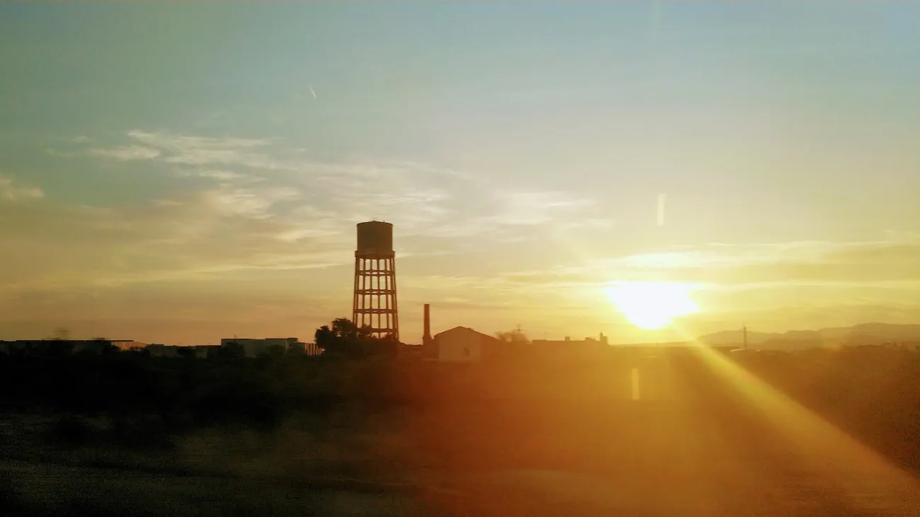 Soldaduras A cerca de Di Rono • Industries